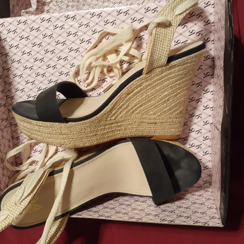 **SOLD**Victoria Secret Wedge Espadrilles Size 9